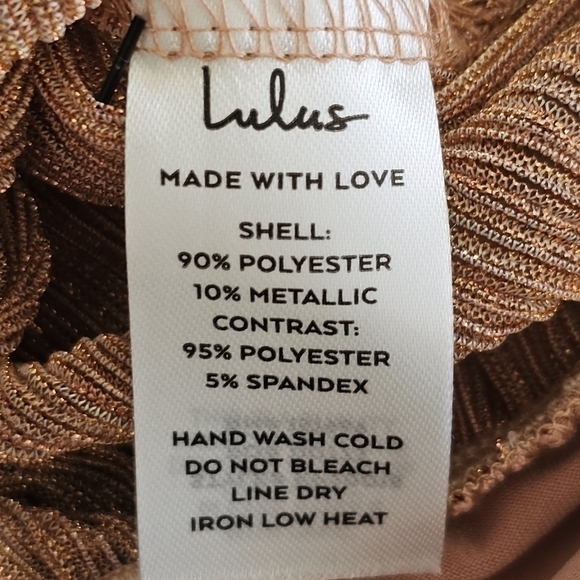 🆕Leveling Up the Look Mauve Metallic Off-the-Shoulder Bodysuit Size Medium 6-8 - Picture 7 of 10